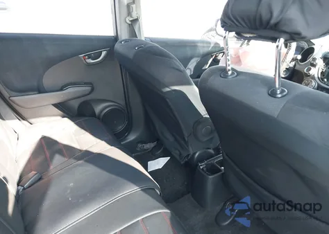 2009 Honda Fit Sport из США, поврежденный, VIN JHMGE88439S007675